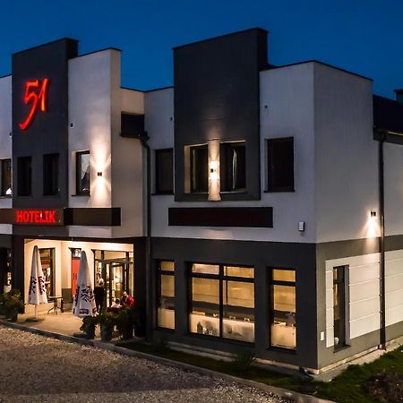 Hotelik 51 Pasłęk Esterno foto