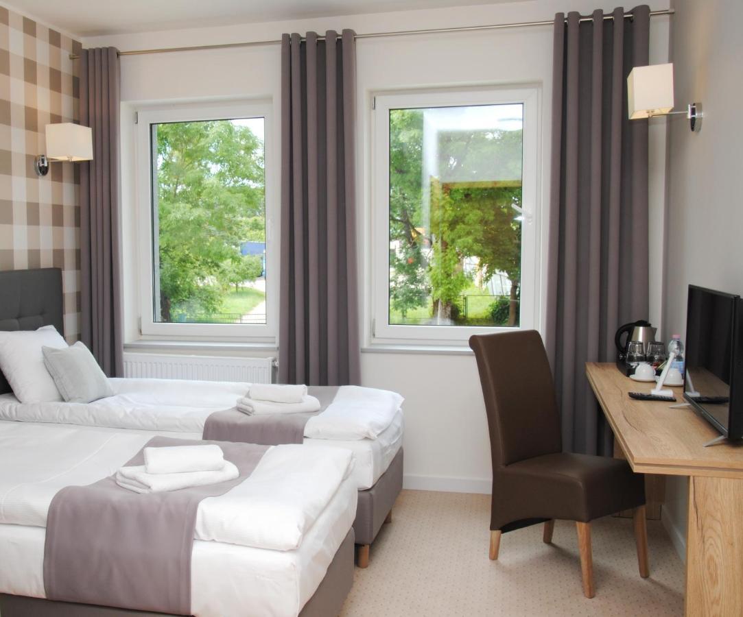 Hotelik 51 Pasłęk Esterno foto