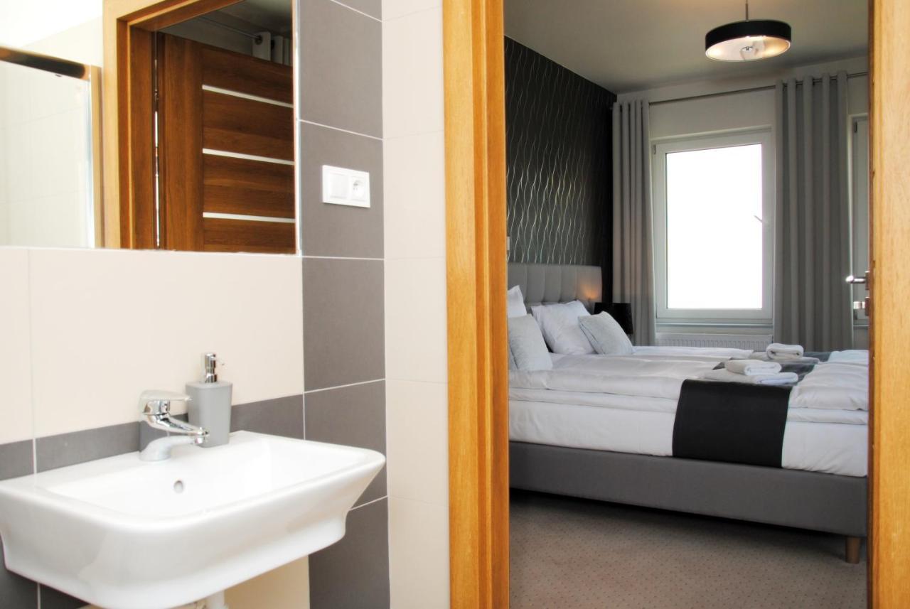Hotelik 51 Pasłęk Esterno foto