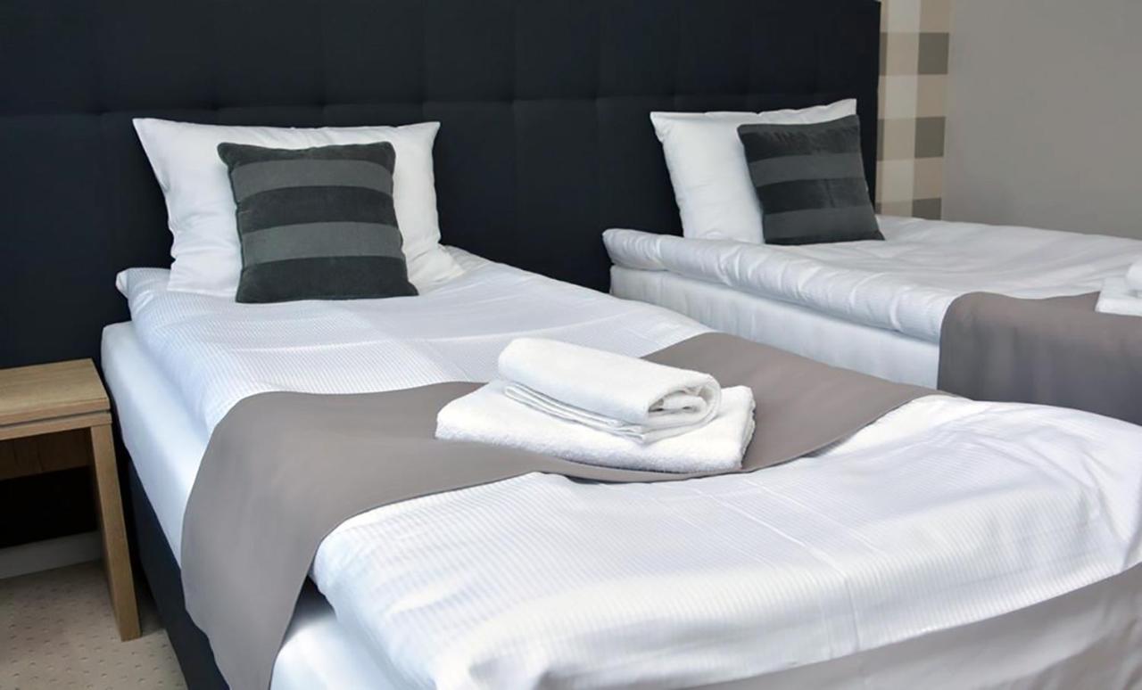Hotelik 51 Pasłęk Esterno foto